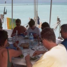 Antigua-MosquitoHoleLunch.jpg