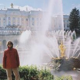 PeterHof.JPG