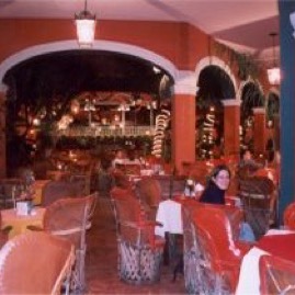 MariachisRestaurant.jpg